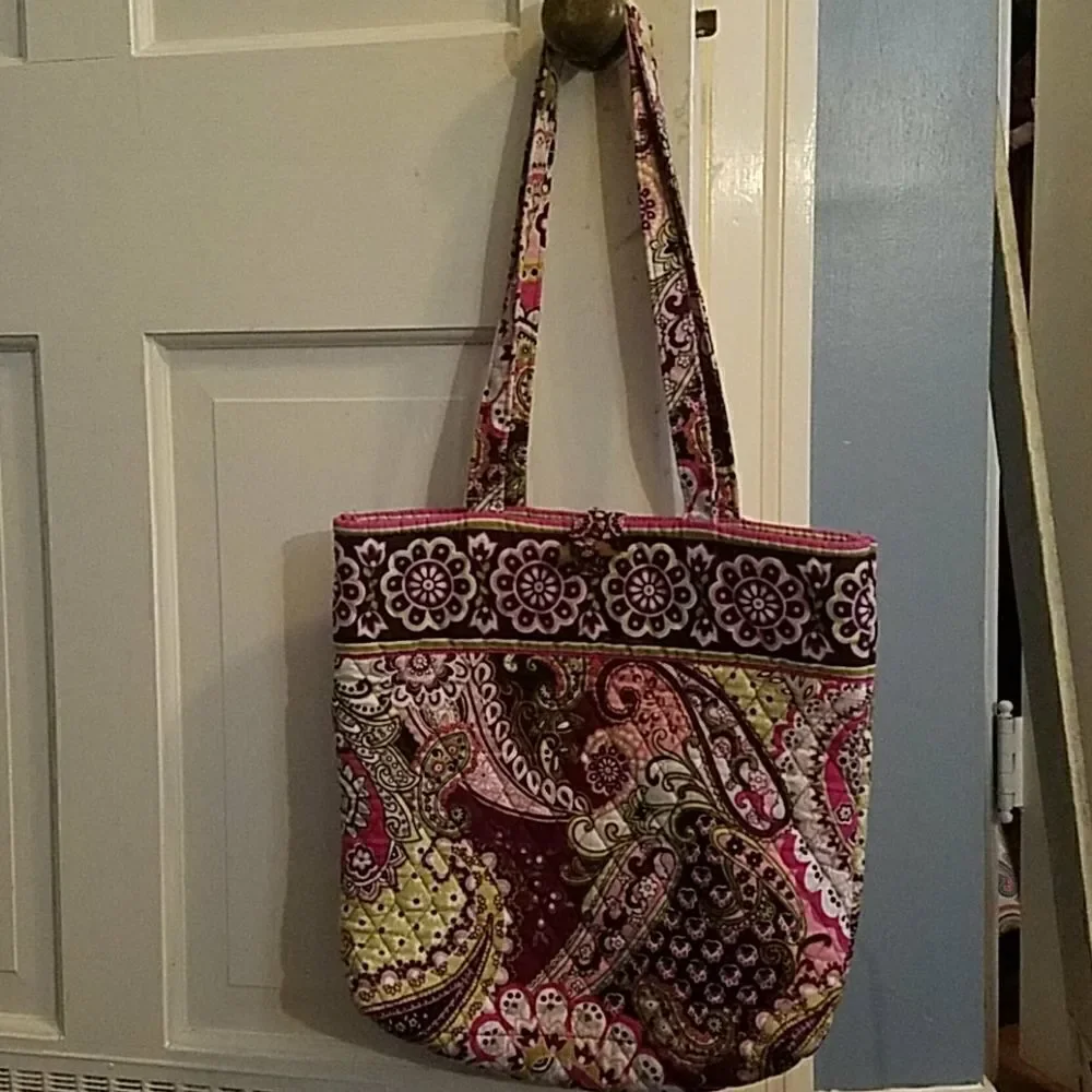 Vera Btadley Hobo